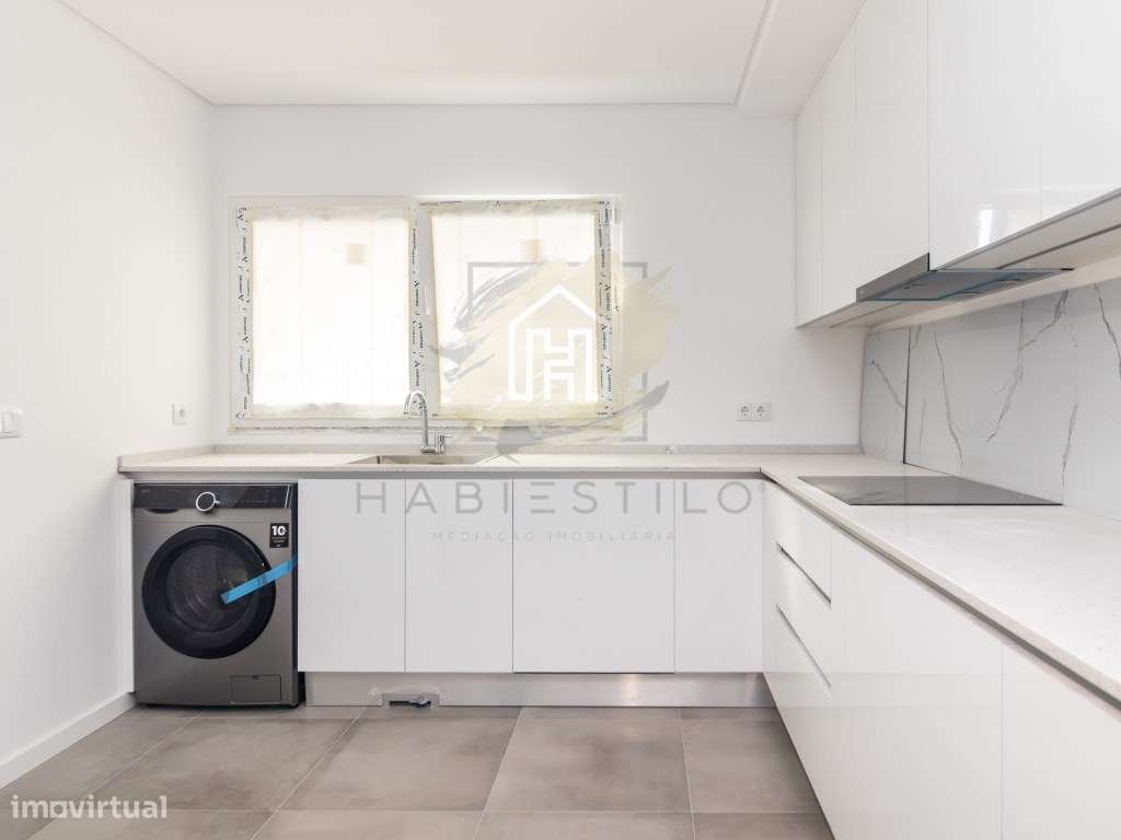 Moradias Geminadas de Arquitetura Moderna- Conforto, Espaço e Quali...-5