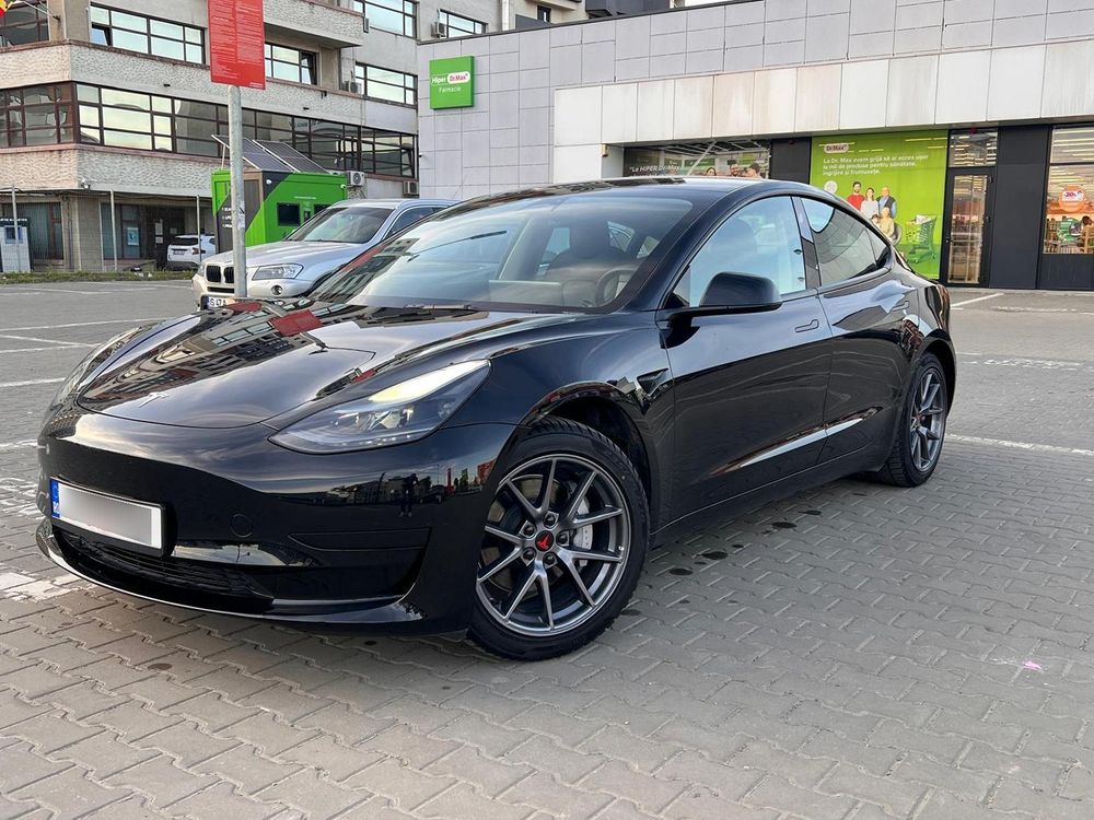Tesla Model 3 Standard 2023
