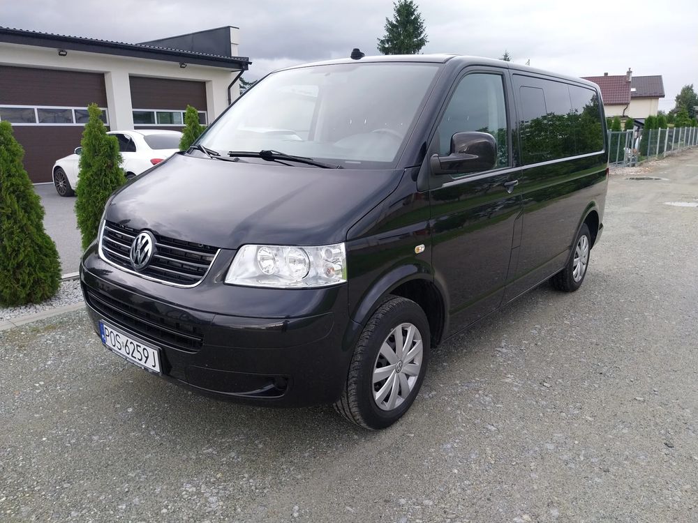 Volkswagen Caravelle 2009