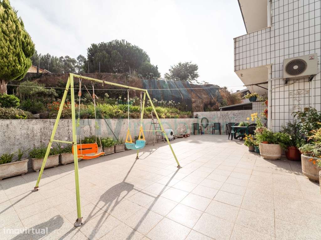 Apartamento T3 com Terraço de 80 m² e Garagem Fechada em Moreira de...-24