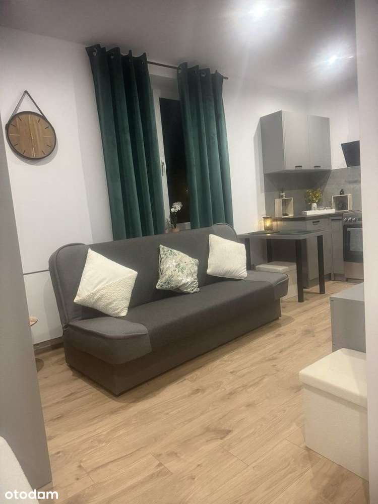 Umeblowana kawalerka do wprowadzenia!!!-3