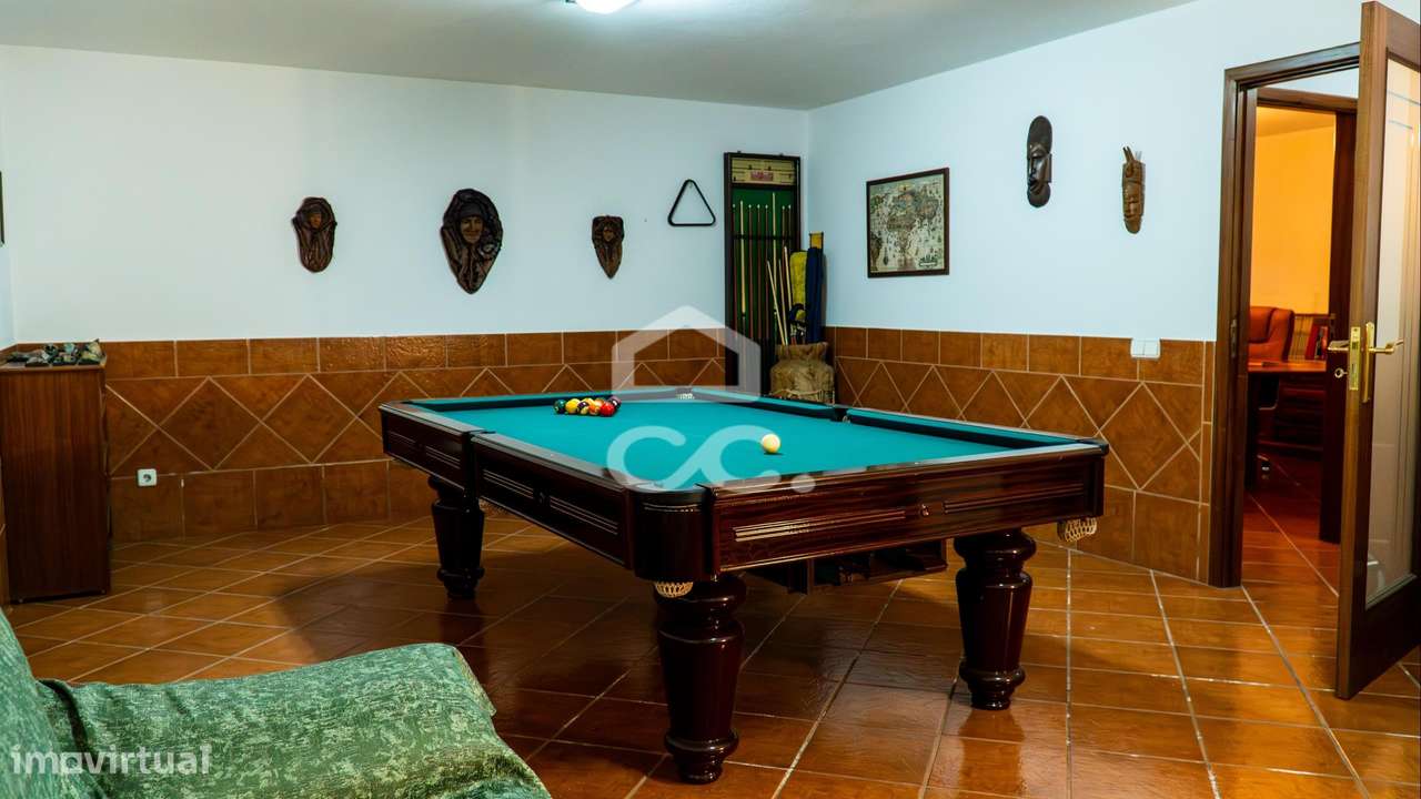 Moradia Individual V3+1 no Centro de Pevidém-19