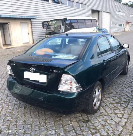 Toyota Corolla E12 1.6 VVT-I 4P 2004 - Para Peças - 7