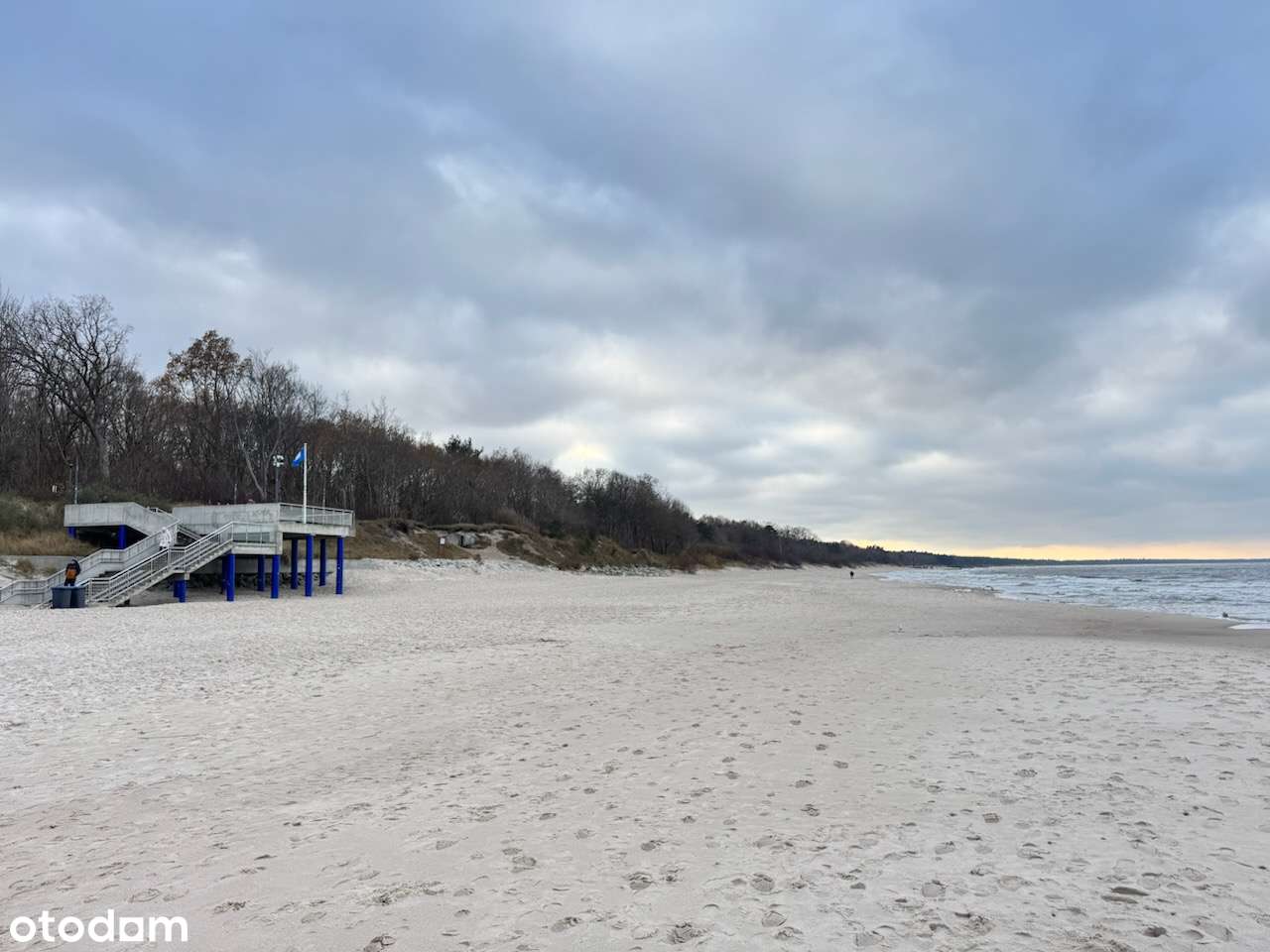 Zaledwie 250m od morza / plaży zachodniej. Pierwsza linia zabudowy.-19