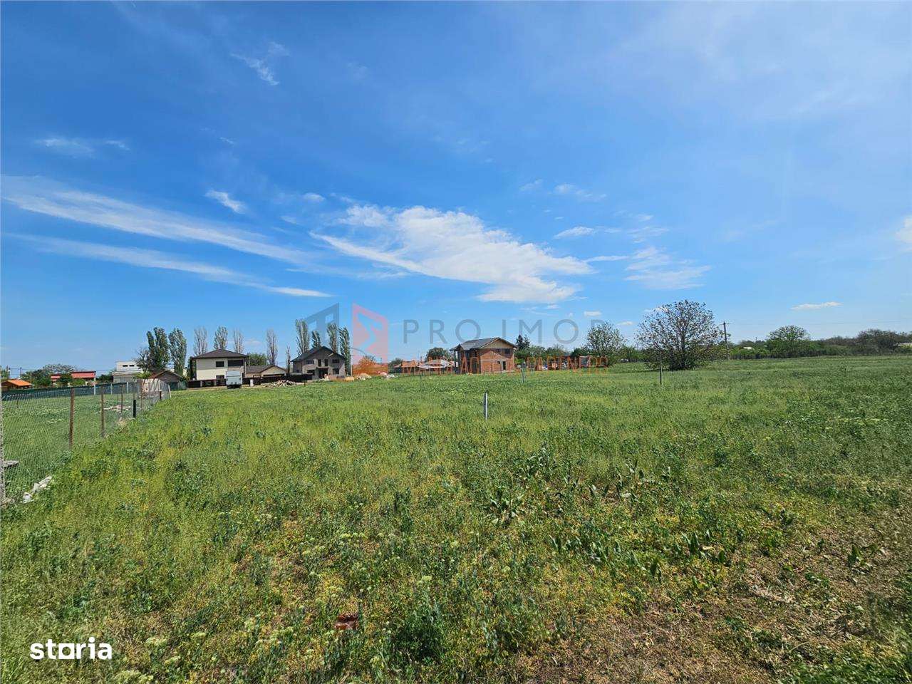 Teren intravilan zona Zoresti comuna Vernesti - Imagine principală: 2/3