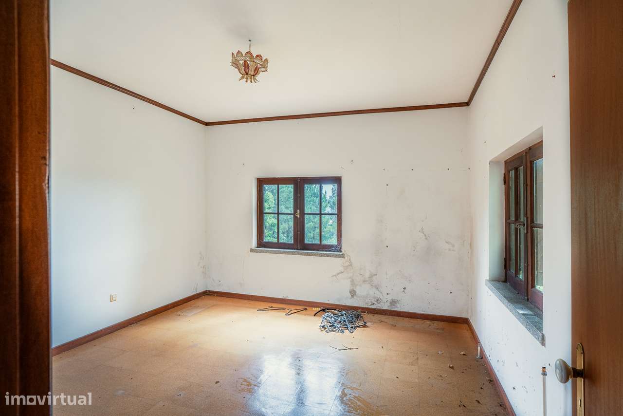 Quinta com 5,5 ha e Projecto Aprovado p/Hotel Rural 4 Estrelas - Viseu-12