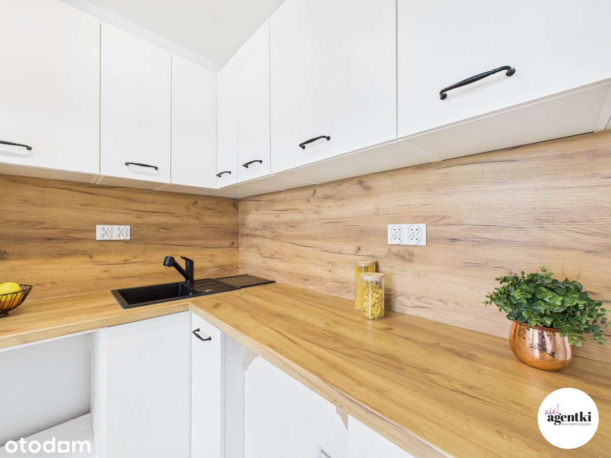 3-pokojowe mieszkanie na 8. piętrze-0