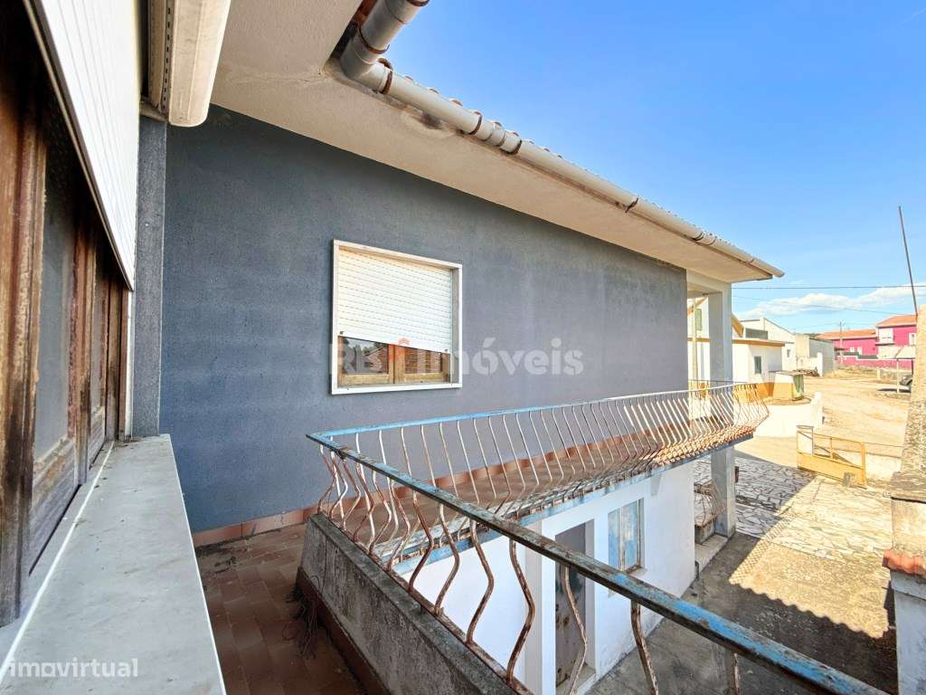 Moradias com terreno e furo - Grande imagem: 3/60