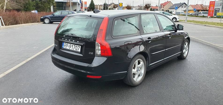 Volvo V50 D2 - 6