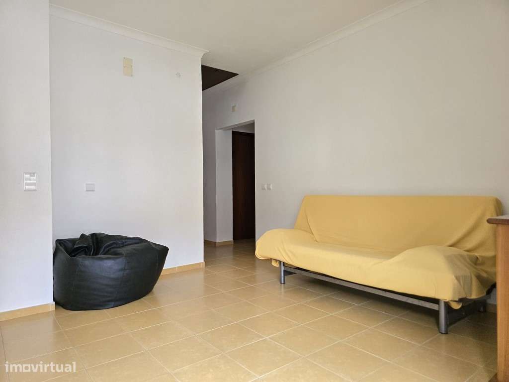 Moradia T4 - centro de Sines-20