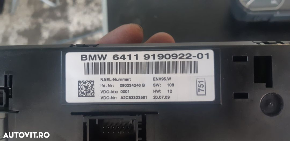 szl panglica volan BMW seria 1 e87 butoane încălzire scaune panou clima AC ceasuri bord kilometraj unitate radio cd player - 3