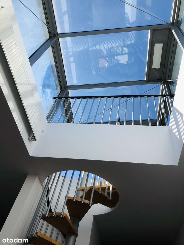 Słoneczny apartament z dużym tarasem na dachu - Pełny obrazek: 5/7