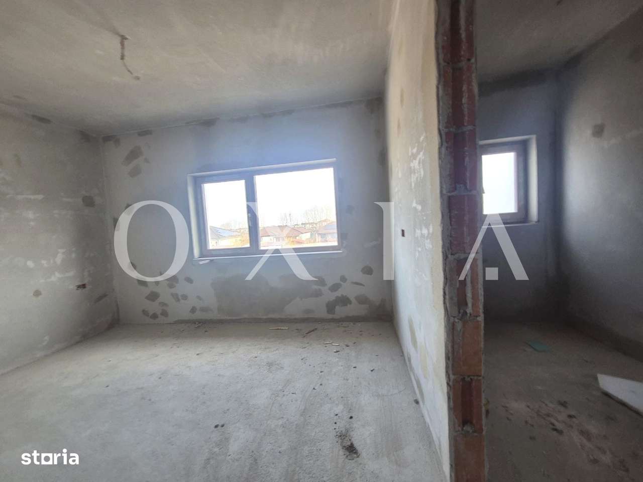 AX1187 Mosnita Noua, 1/2 Duplex Despartit Prin Camera Tehnica-6