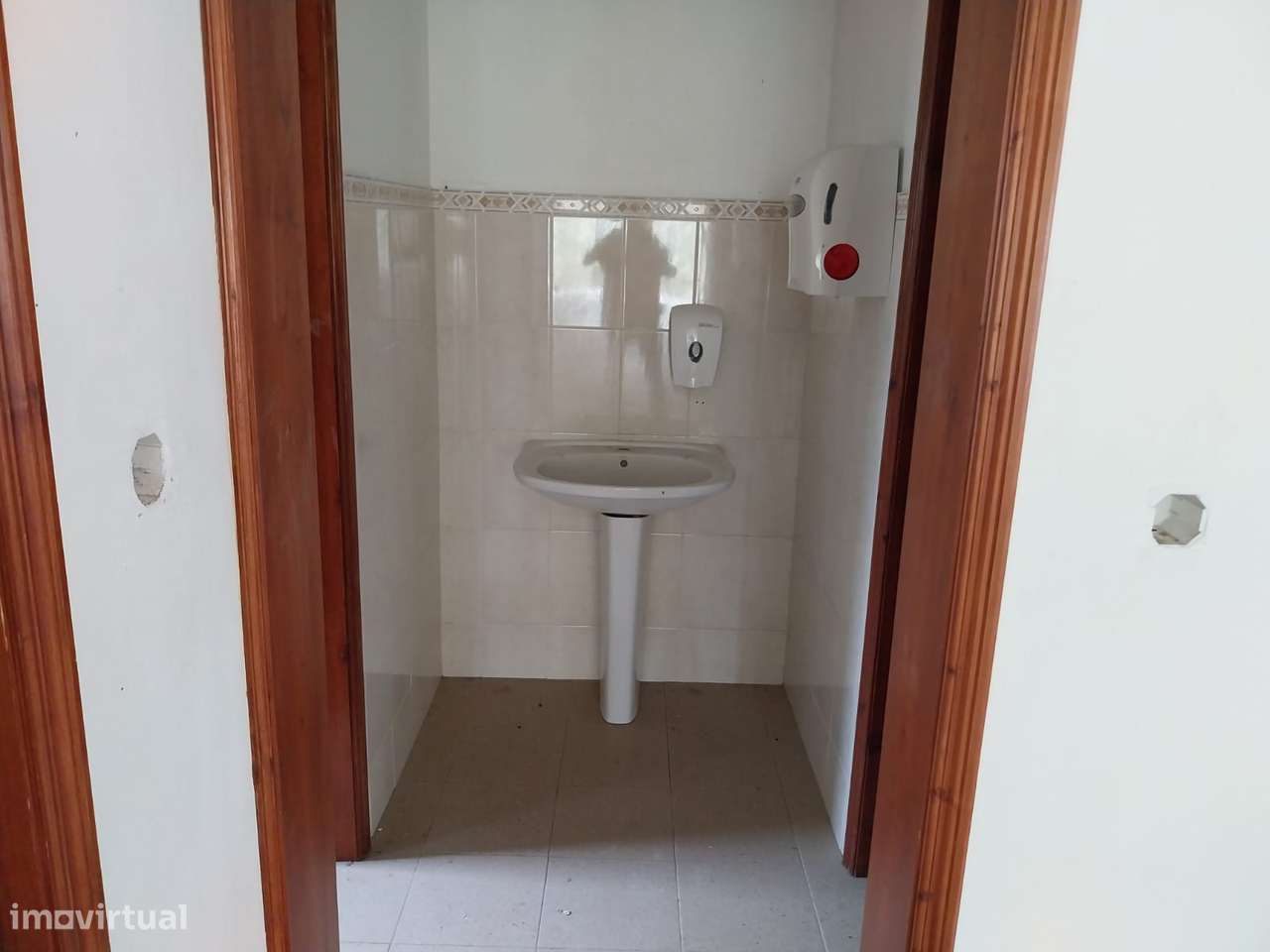 Store/Retail em Ilha de São Miguel (Açores), Nordeste REF:001_283529-5