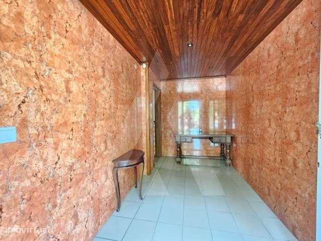 Apartamento T3 Duplex a 5 minutos do C. C. Glicínias - Grande imagem: 5/31