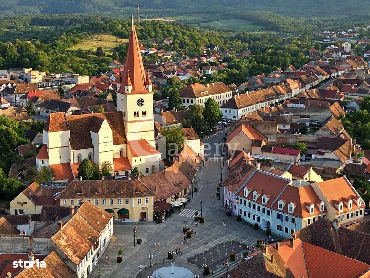 Oportunitate - Teren intravilan / loc de casa 588 mp in Cisnadie-0