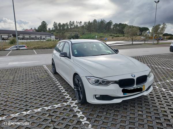 BMW 320 d Touring EfficientDynamics Auto - 2