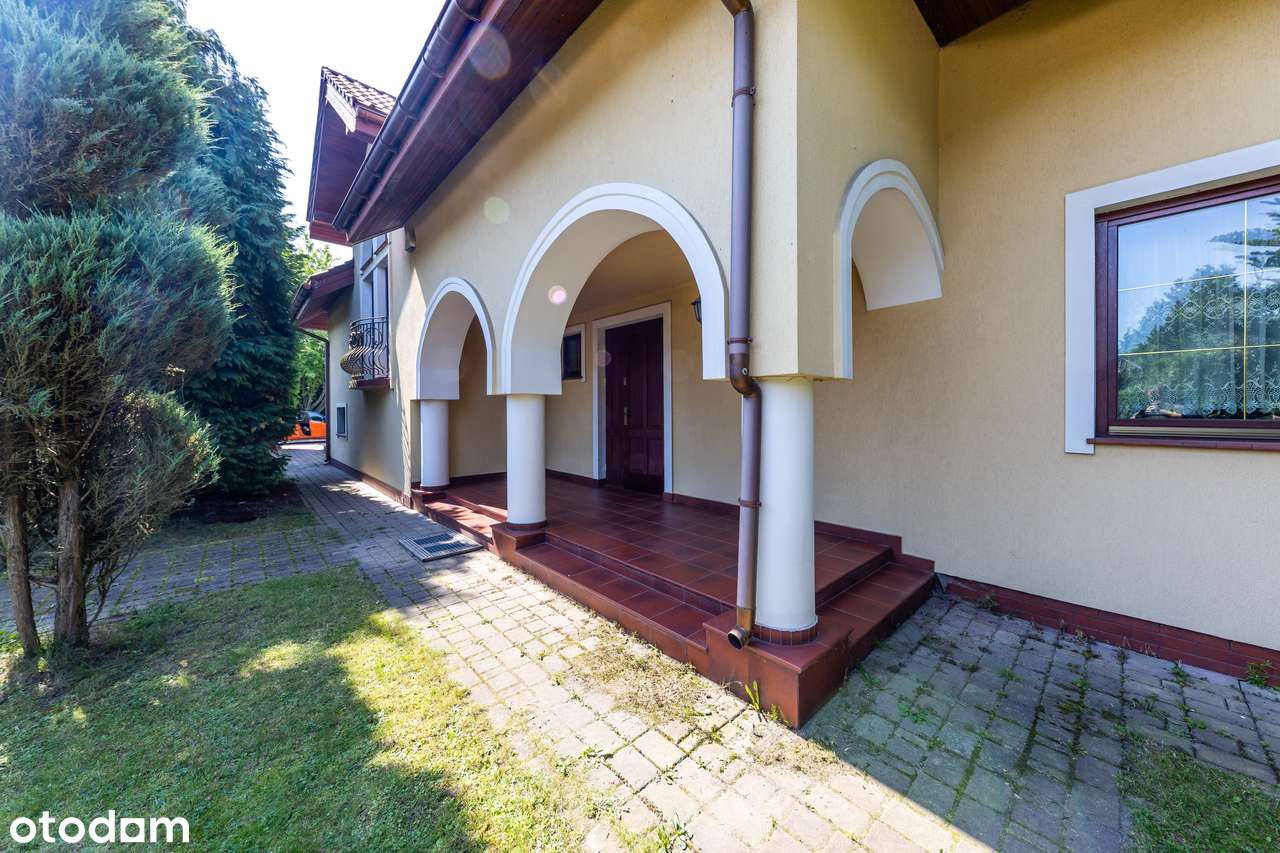 Wyjątkowy dom w Ludwikowie-17