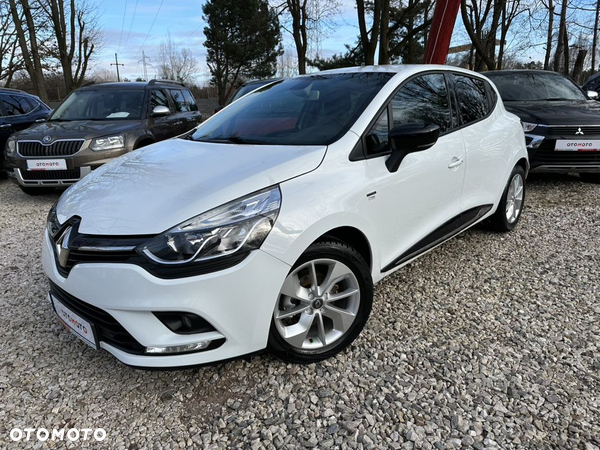 Renault Clio - 2