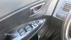 Hyundai Tucson 2.0 Comfort 2WD - 13