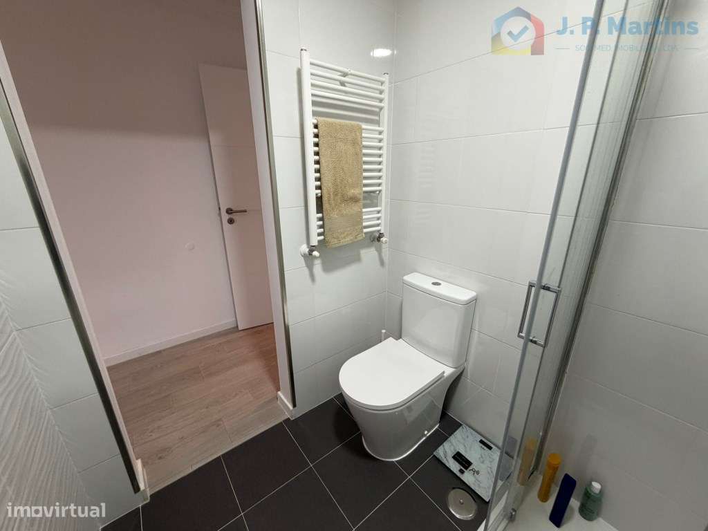 Apartamento T3 renovado nos Fidalguinhos - Lavradio, Barreiro-28