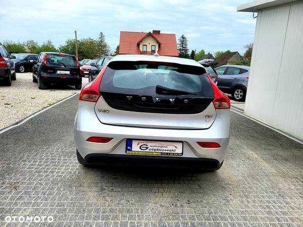 Volvo V40 CC D2 Summum - 10