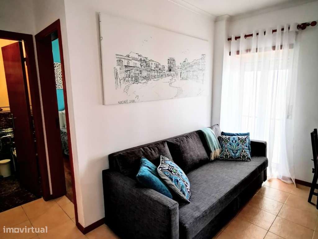 Apartamento T1 mobilado e equipado no centro histórico da Nazaré a ...-3
