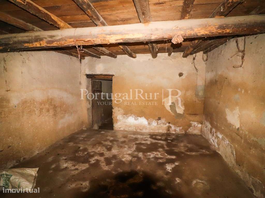Quinta de 10 ha com projeto aprovado para 2 moradias em Marvão-37