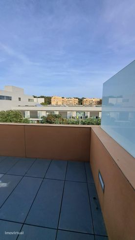 Moradia T3, com 2 suítes e 2 terraços, em condomínio fechado na Praia-58