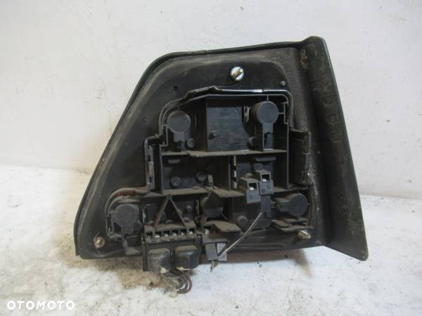 LAMPA LEWA TYLNA VOLKSWAGEN GOLF 2 - 3