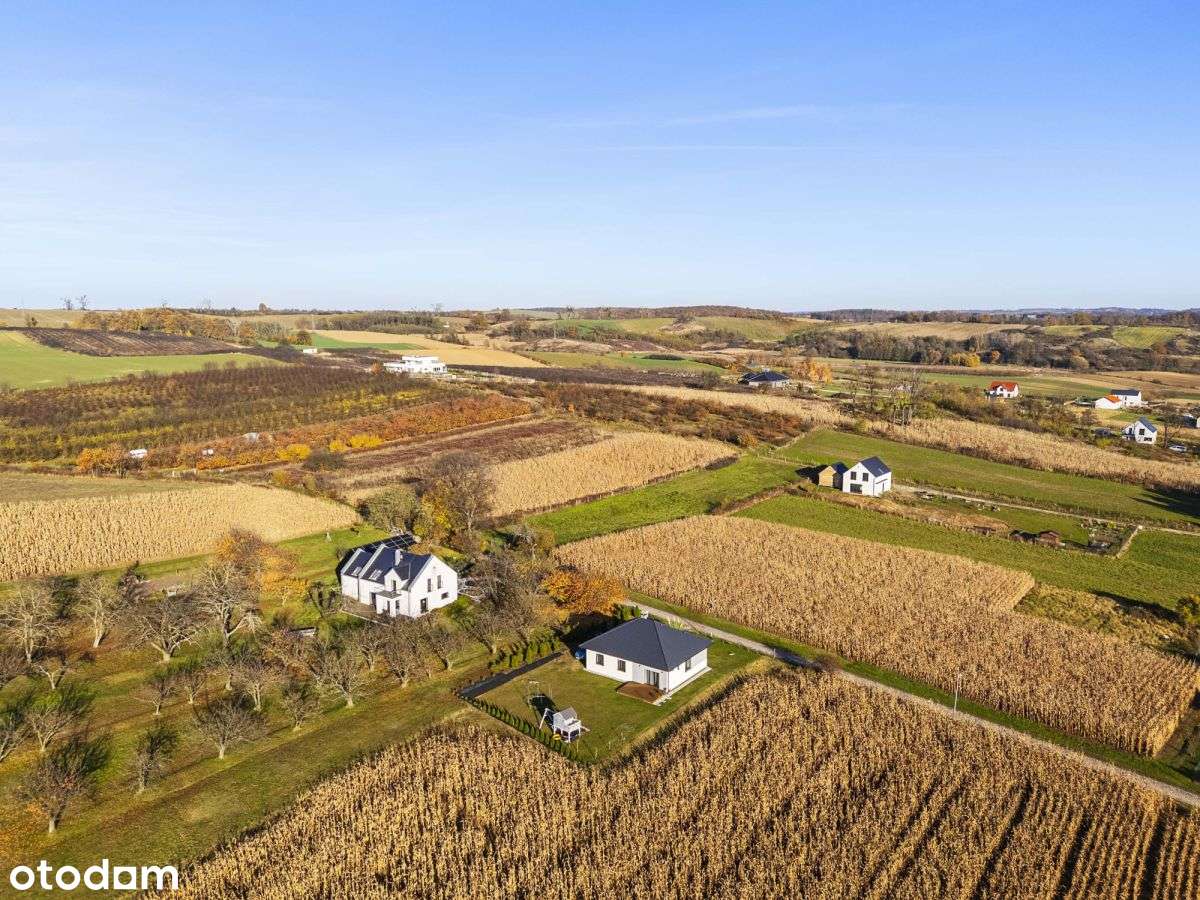 Parterowy dom w Gminie Wisznia Mała-18