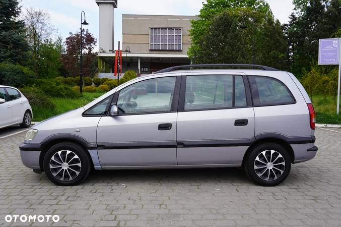 Opel Zafira 2.2 DTI Comfort - 6