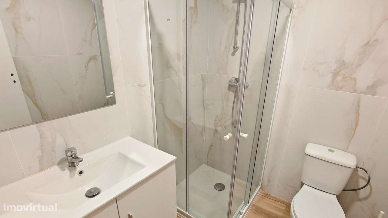 Quartos individuais com casa de banho privada - Grande imagem: 4/11