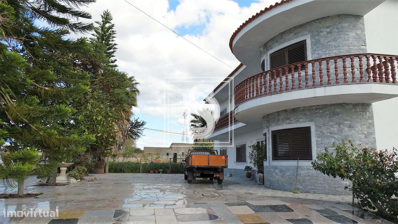 Moradia Isolada T6+3 em UDF de Montijo e Afonsoeiro - Grande imagem: 2/29
