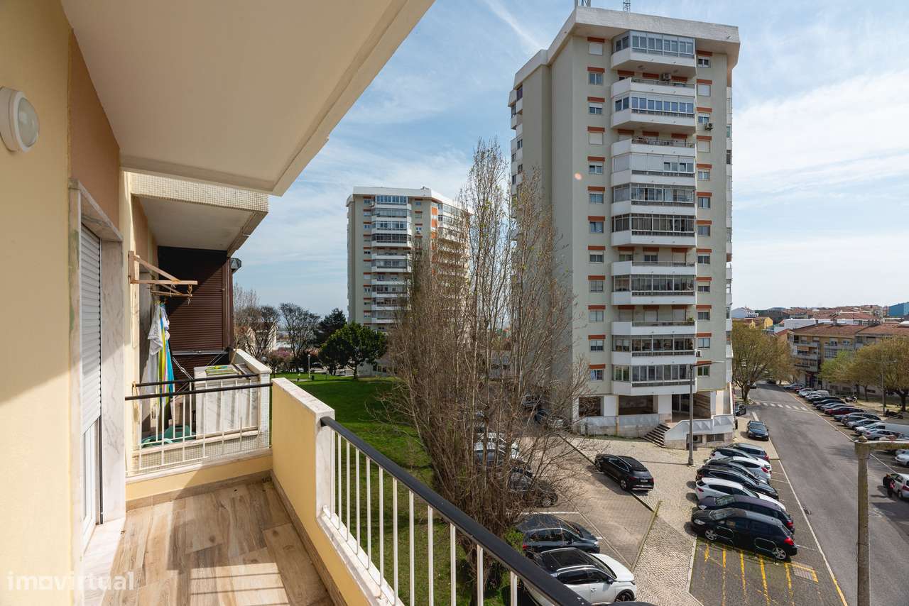 APARTAMENTO T3 | TOTALMENTE REMODELADO | SÃO JOÃO DA TALHA | LOURES-26