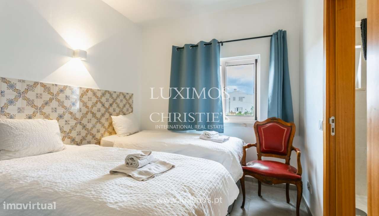 Propriedade com moradia V6 para venda na Luz, Algarve - Grande imagem: 4/25