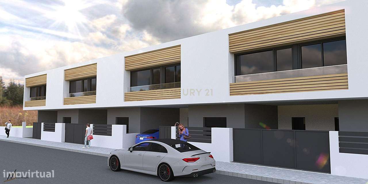 Moradia T4 em banda  com Piscina, Fernão Ferro-5