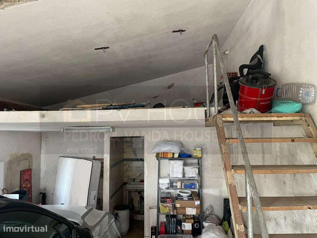 Moradia T3 Renovada na Várzea de Sintra - Charme, Conforto e Vista ...-51