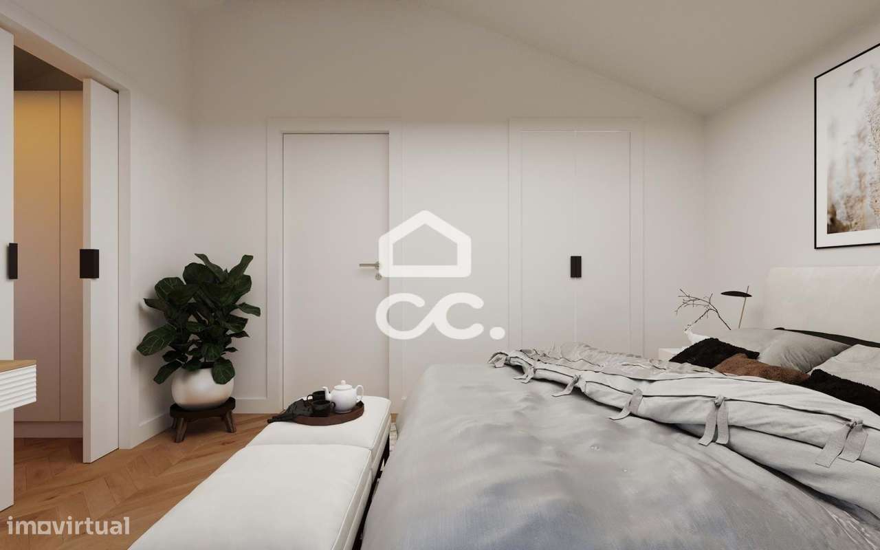 Moradia com projeto aprovado para T4 de luxo, na Foz Velha, com garage-17