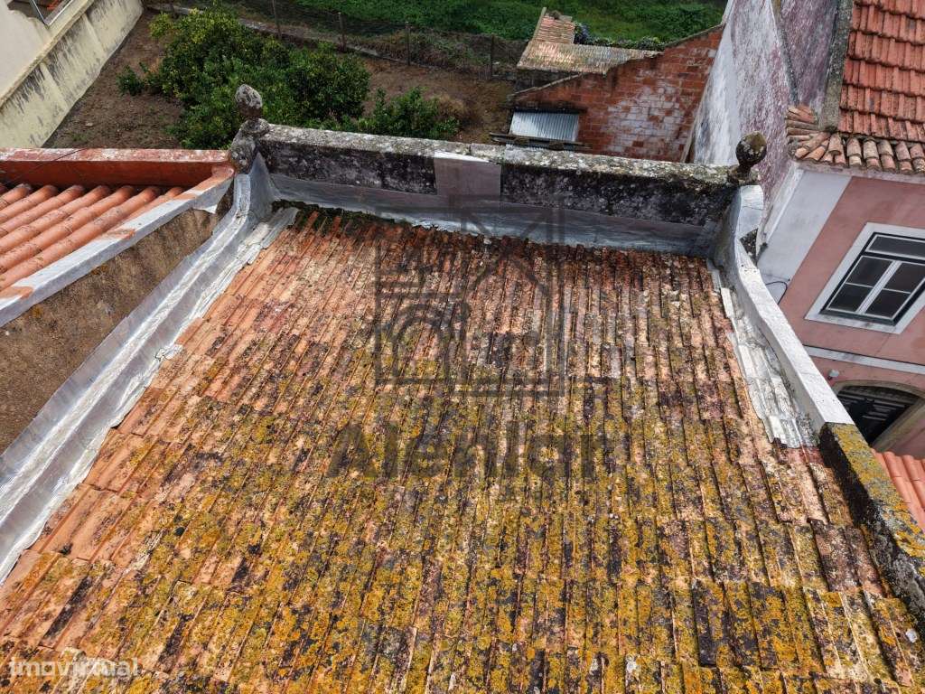 Oportunidade de Investimento no Centro Histórico de Alenquer - Bair...-37