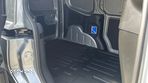 Ford Transit Courier - 27