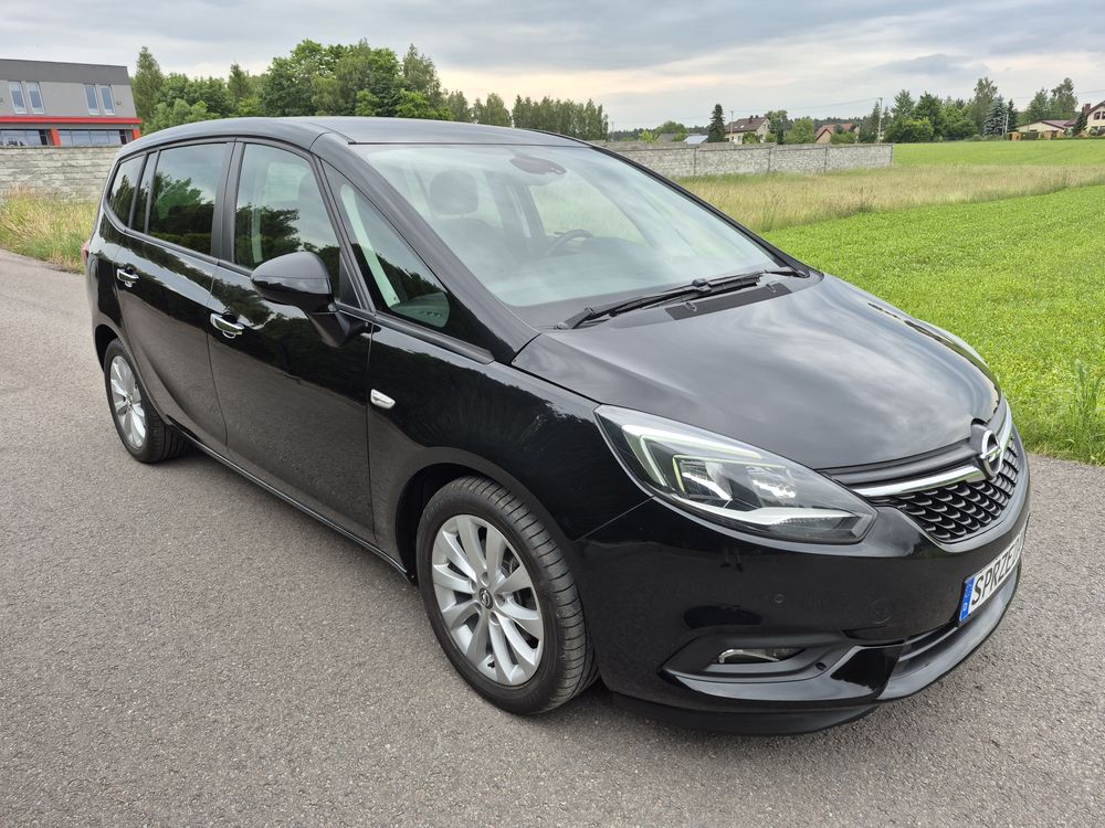 Opel Zafira C Tourer 1.4 Turbo Business Innovation 2016