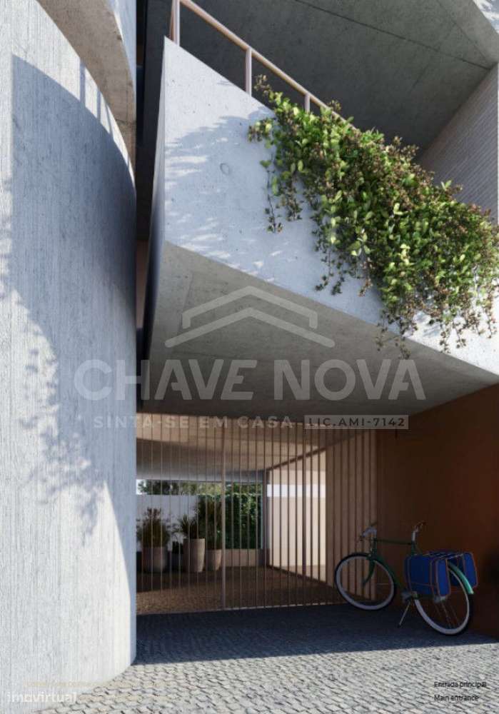 Apartamento T3 Duplex - Penthouse na Serra do Pilar em condomínio d... - Grande imagem: 2/14