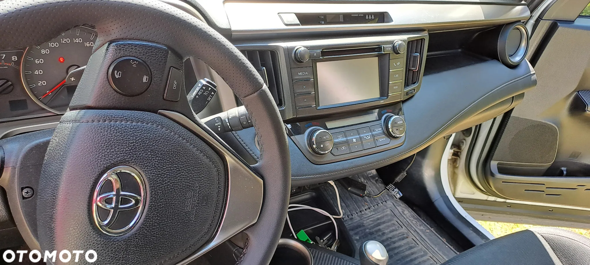 Toyota RAV4 2.0 Premium MS - 13