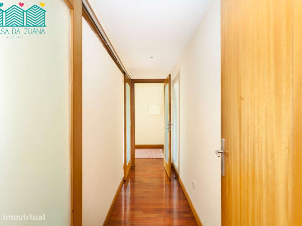 Apartamento T1+1 com Lugar de Garagem na Maia - Grande imagem: 5/23