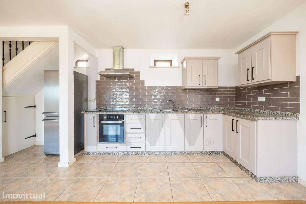 Moradia de Charme Totalmente Renovada | Duas Habitações e Zona de Laze - Grande imagem: 4/60