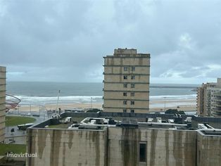 T3 com vista de mar em Matosinhos Sul.