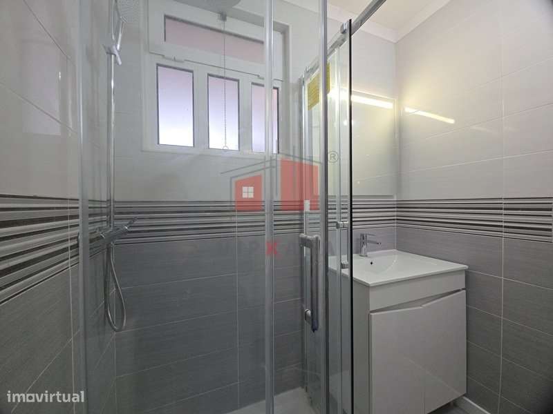 Apartamento T2 Remodelado-8