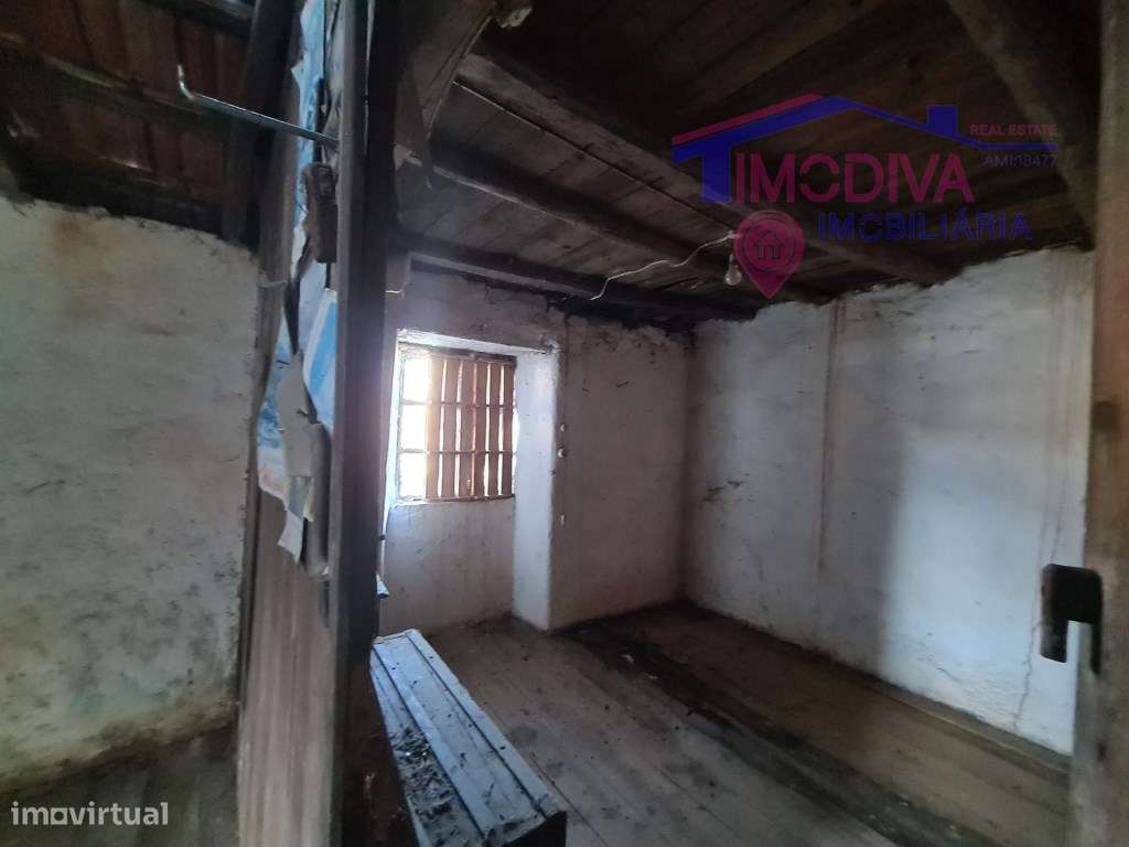 Casa de pedra T2 em Pedrogão Grande-11