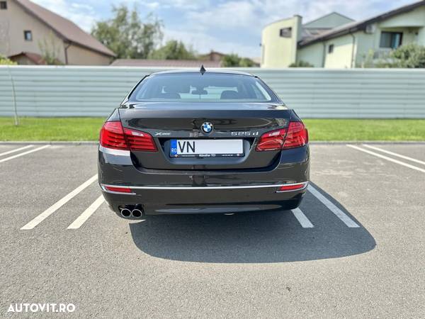 BMW Seria 5 525d xDrive Aut. Luxury Line - 5